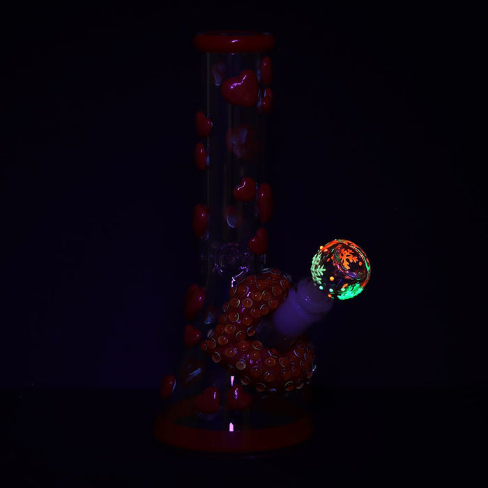 Pulsar Kiss My Lips Glow In Dark Valentines Beaker Bong